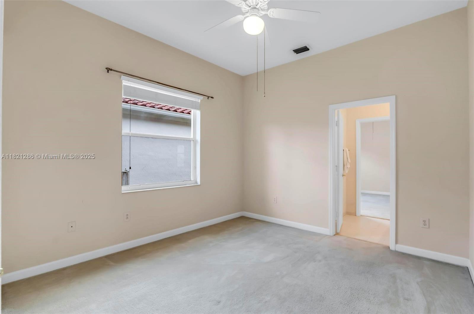 PEMBROKE ISLES III - Residential