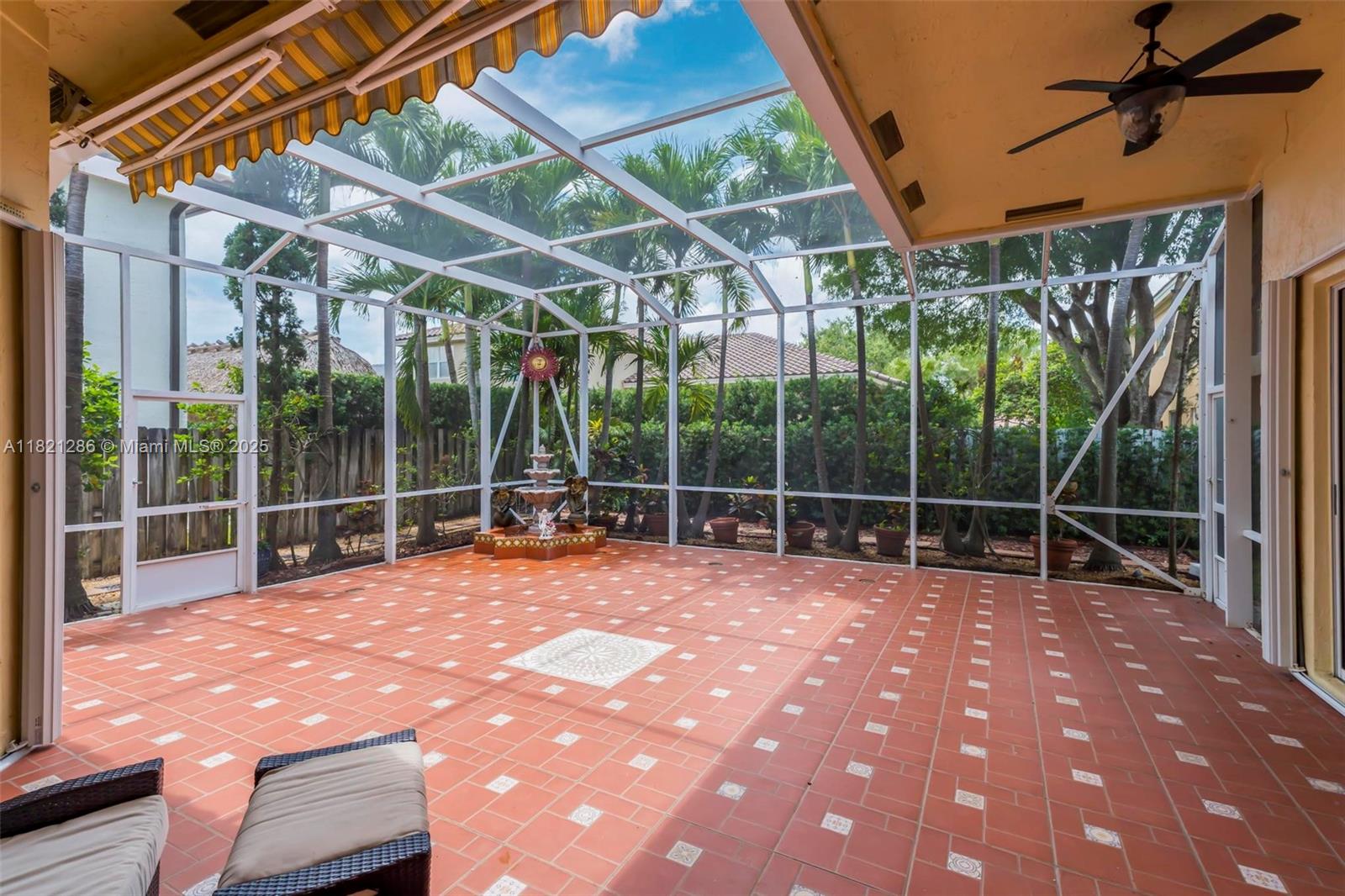 PEMBROKE ISLES III - Residential