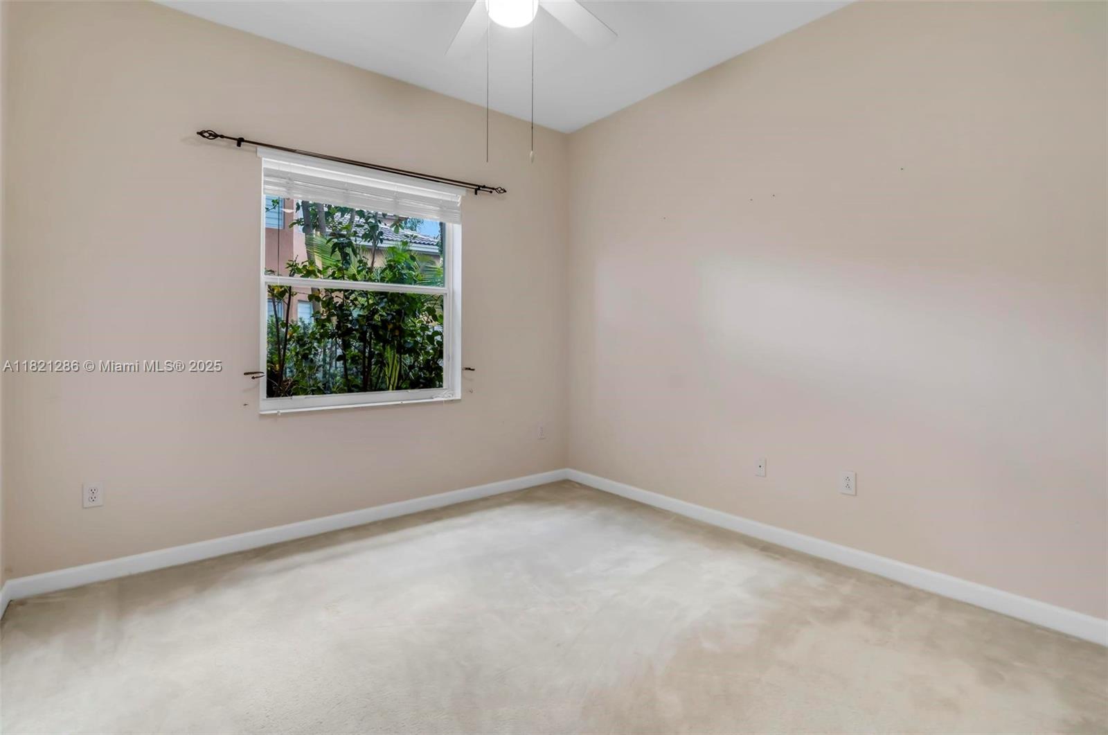 PEMBROKE ISLES III - Residential