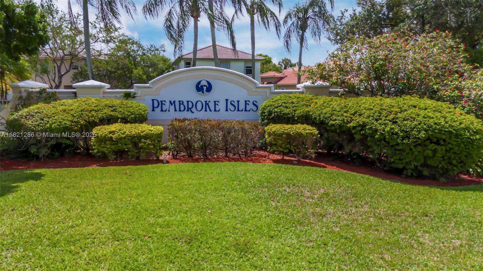 PEMBROKE ISLES III - Residential