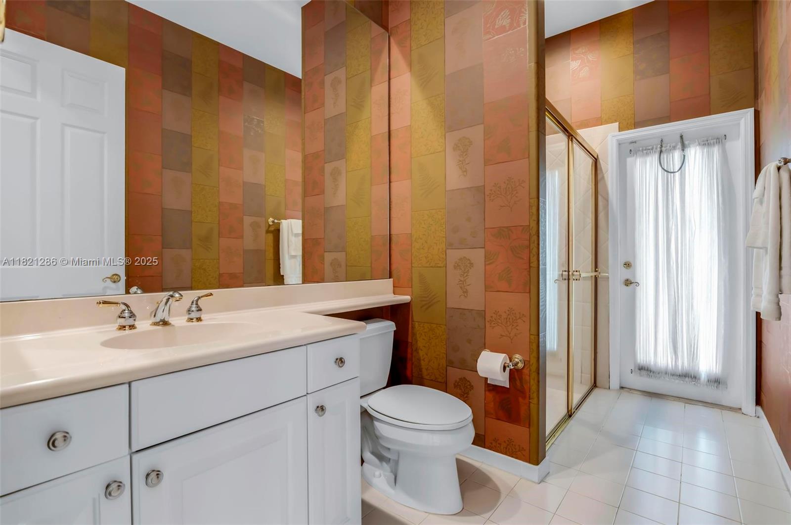 PEMBROKE ISLES III - Residential