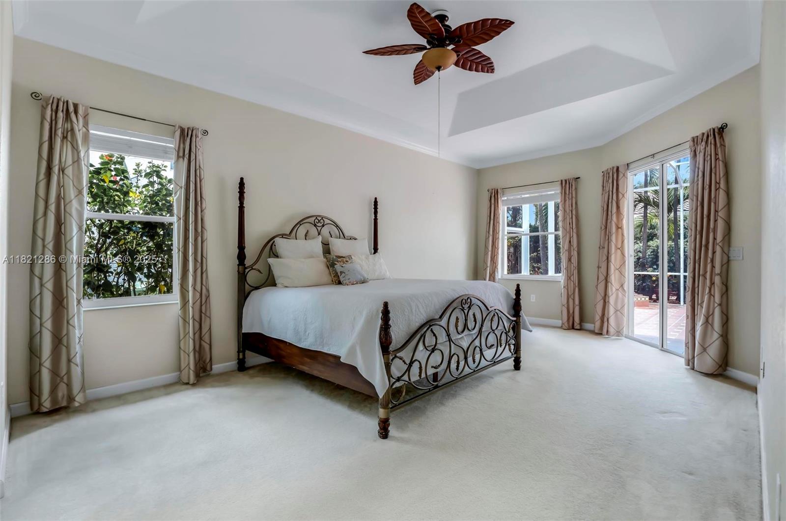 PEMBROKE ISLES III - Residential