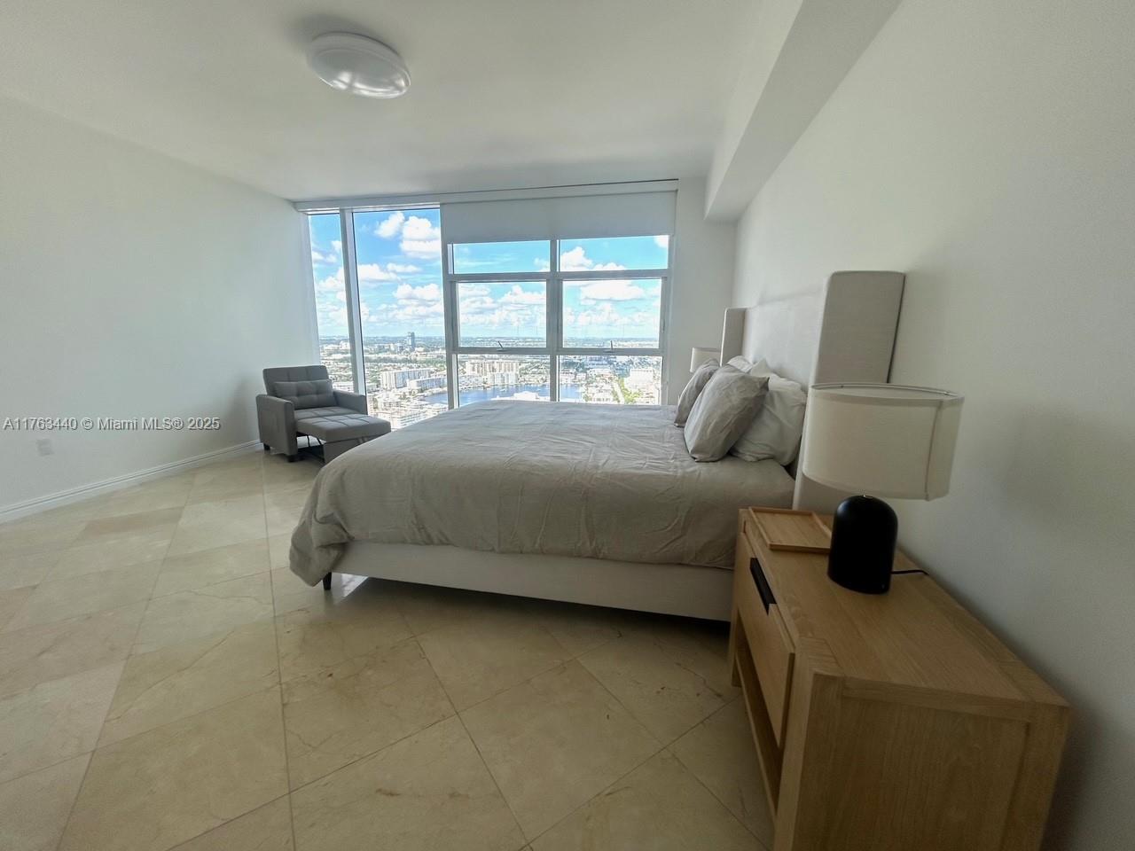 BEACH CLUB TWO CONDO - Residential Lease