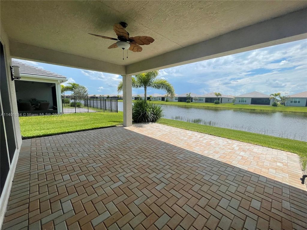 Photo of 11626 SW Moon River Way, Port Saint Lucie, FL 34987 (MLS # A11401634)