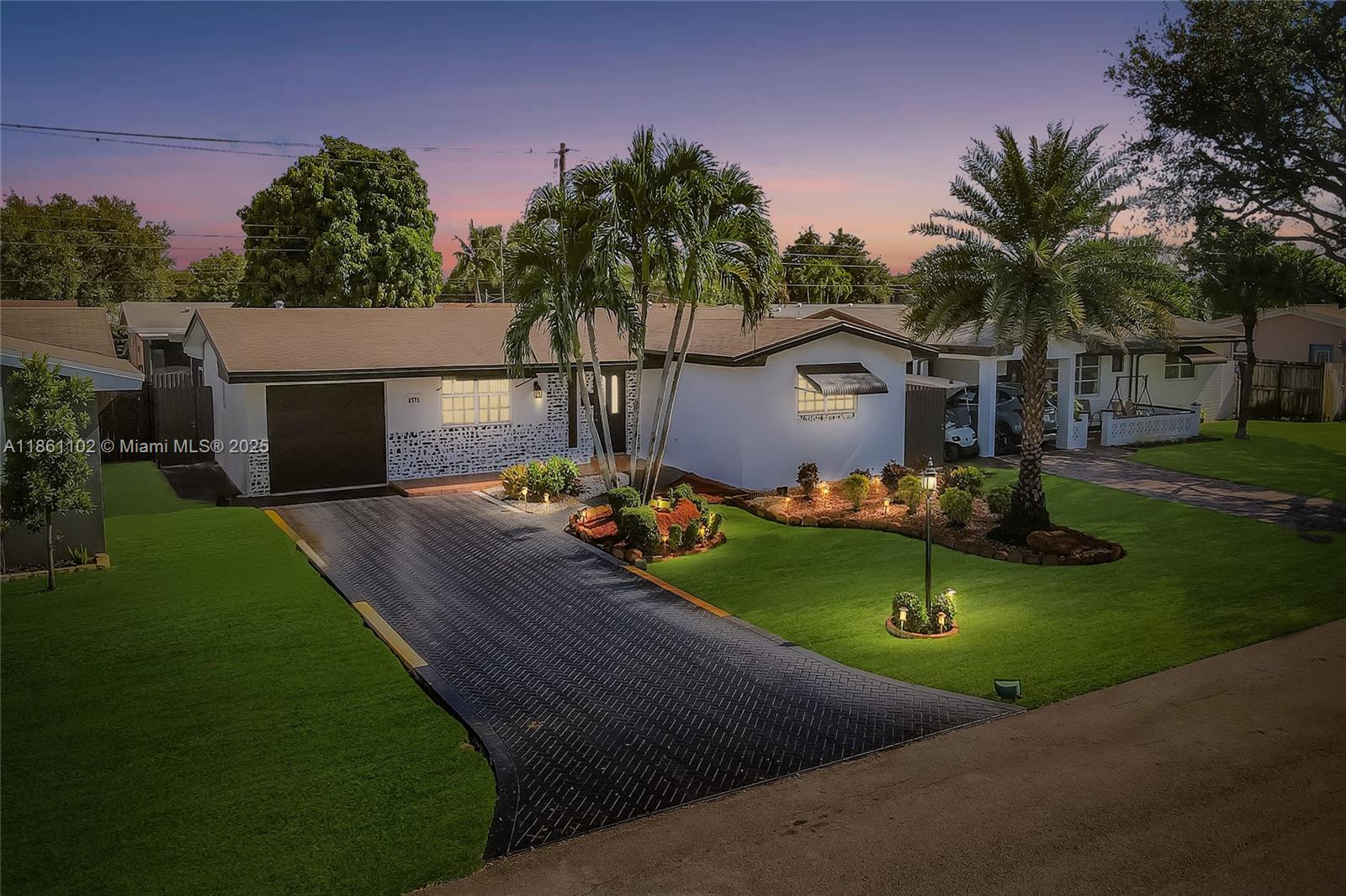 BOULEVARD HEIGHTS SECTION - Residential