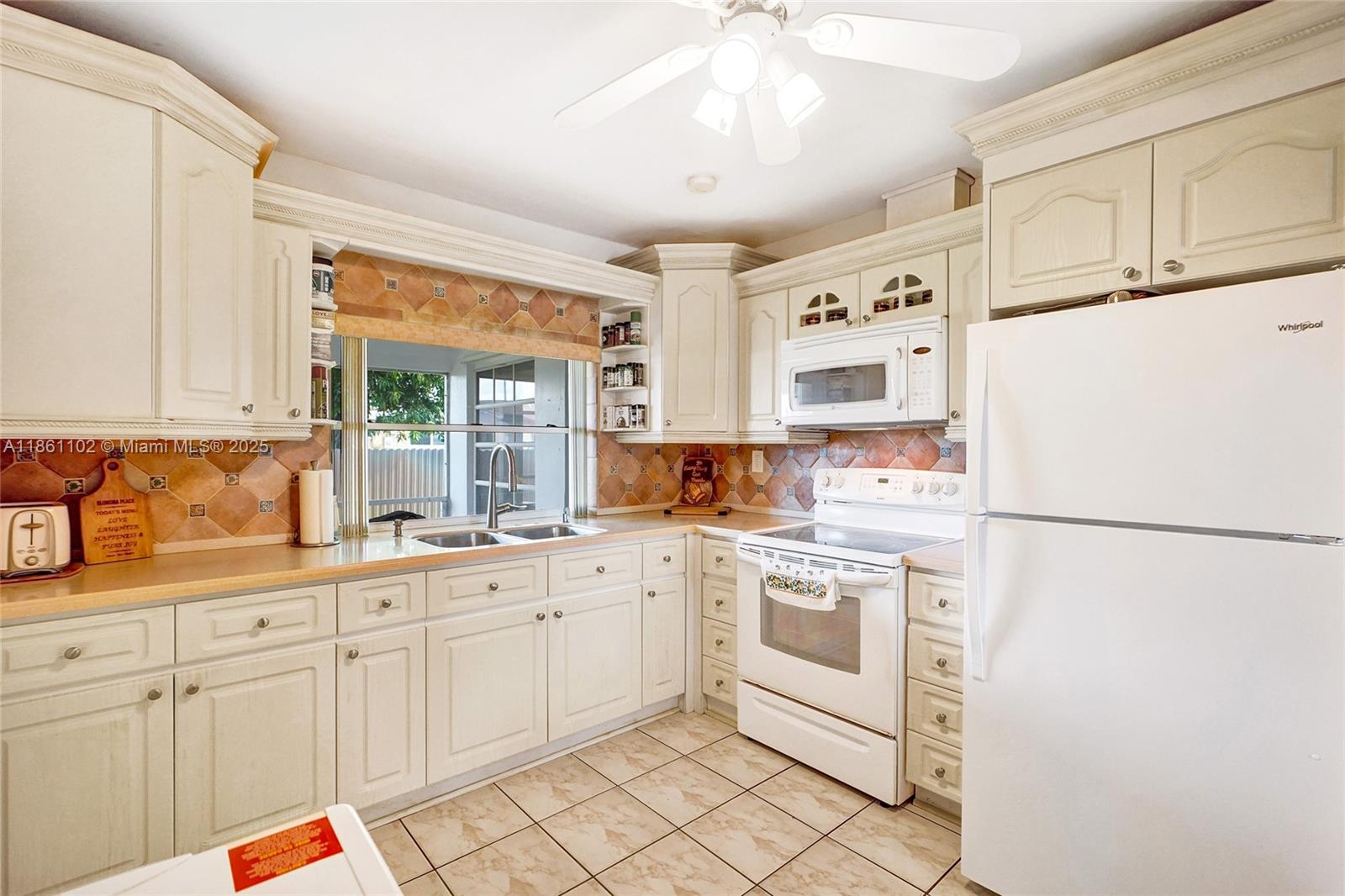 BOULEVARD HEIGHTS SECTION - Residential