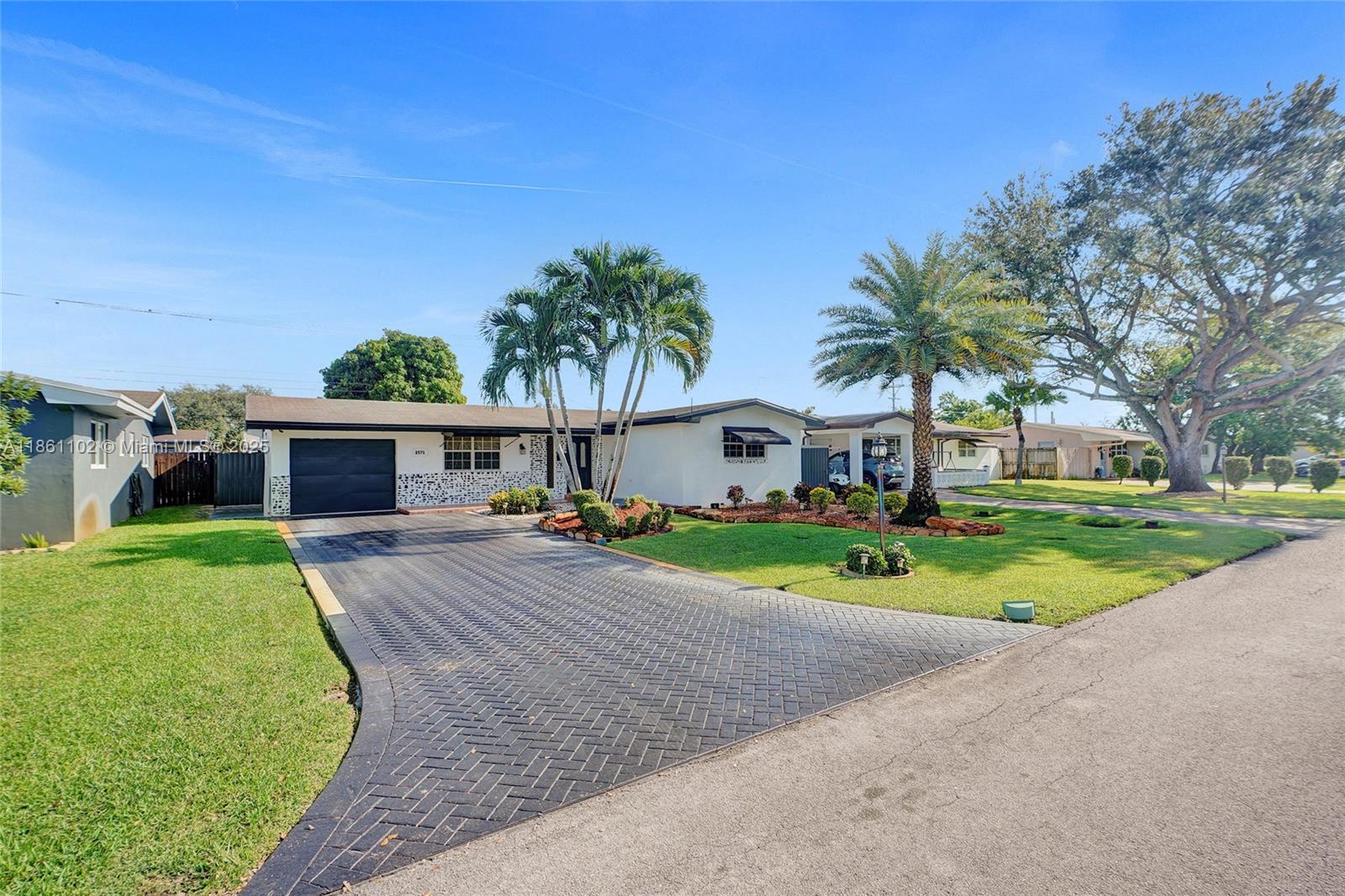 BOULEVARD HEIGHTS SECTION - Residential