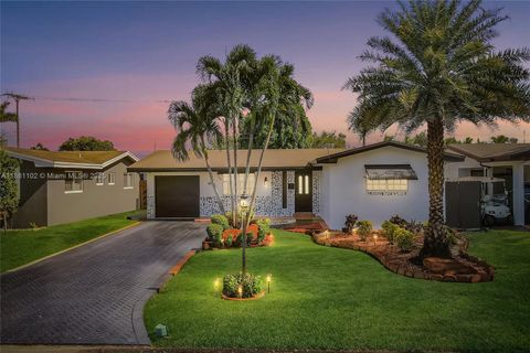 Photo of 8571 NW 15th Ct, Pembroke Pines, FL 33024 (MLS # A11861102)