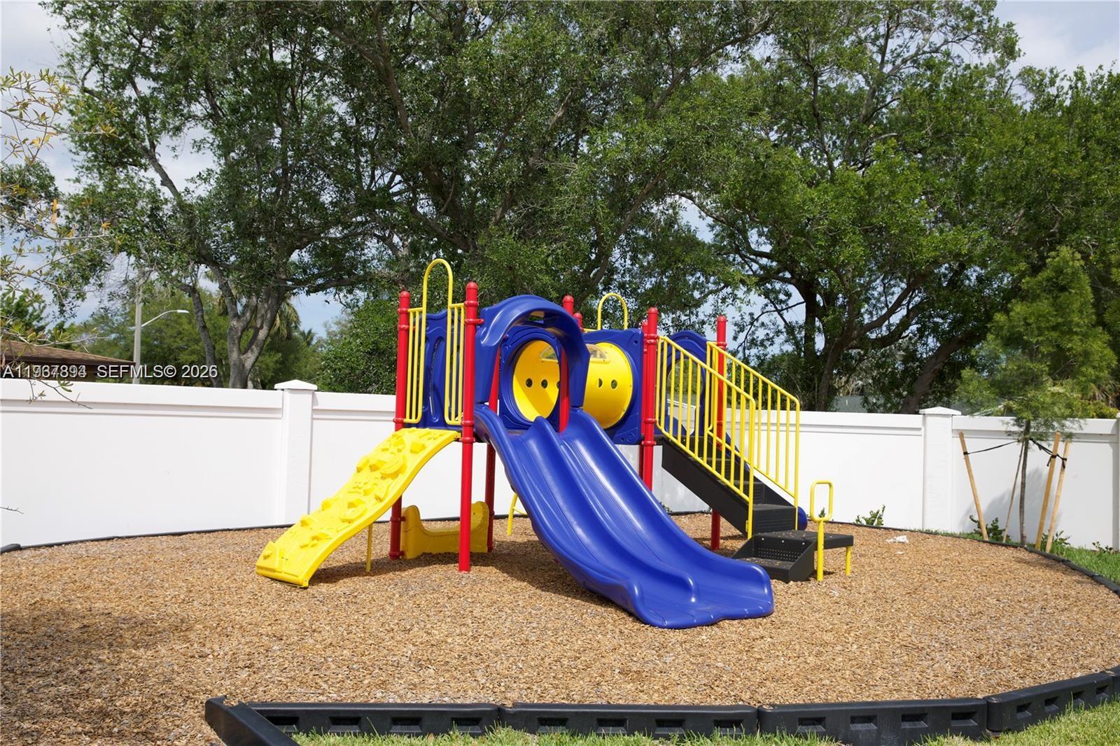 DANIA PRESERVE - Residential