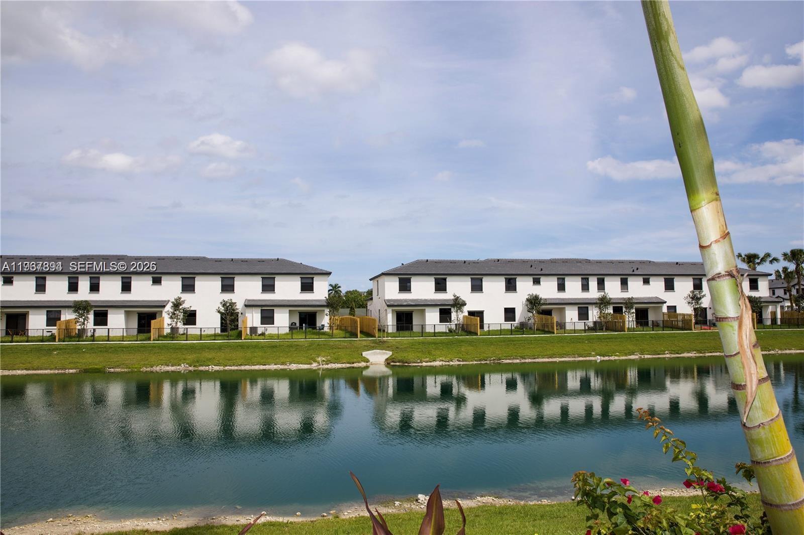 DANIA PRESERVE - Residential