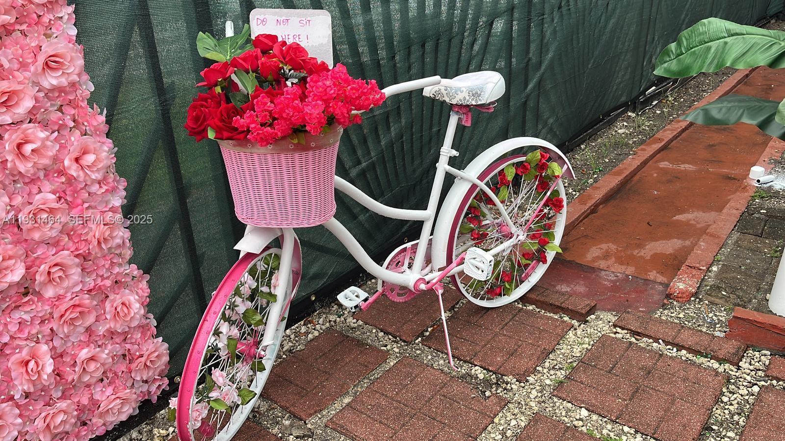 WEST END PARK AMD PL - Residential