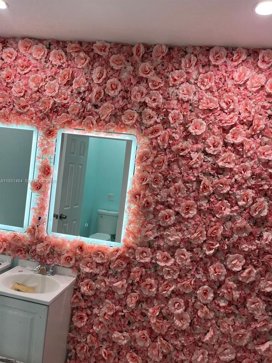 WEST END PARK AMD PL - Residential