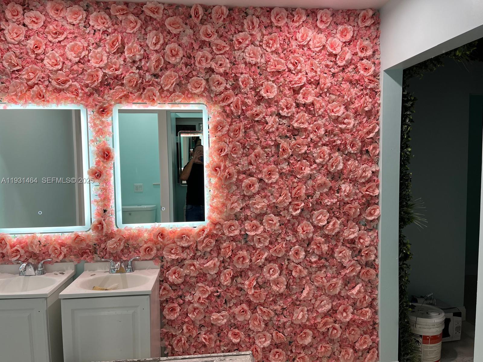 WEST END PARK AMD PL - Residential