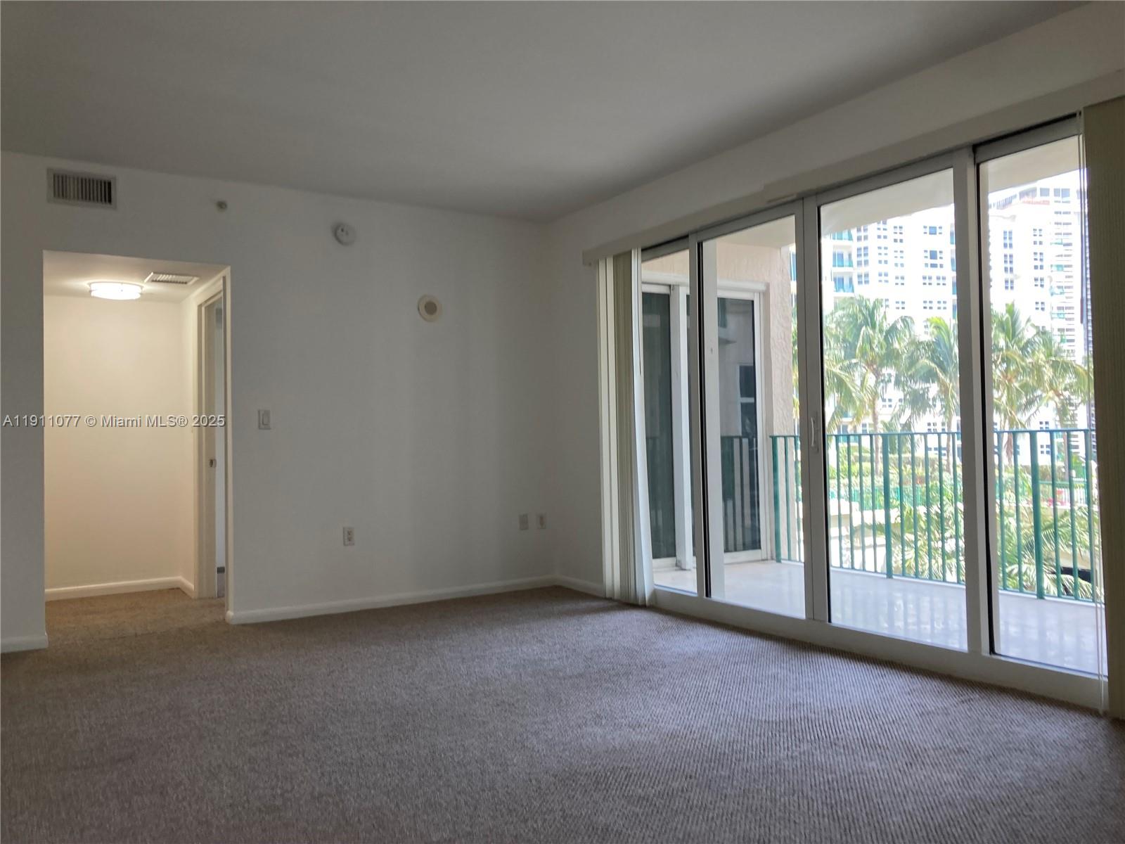 TURNBERRY VILLAGE SO TOWE - Residential