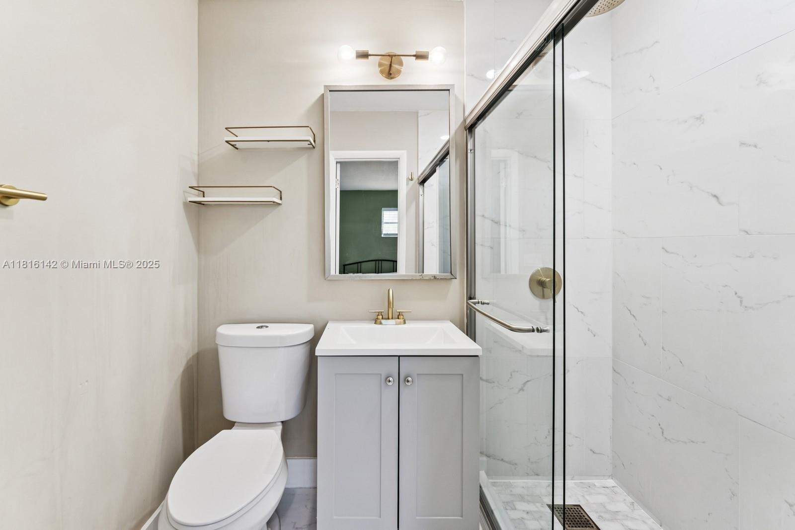 GULFSTREAM ESTATES - Residential