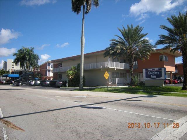 DIPLOMAT GOLF & RACQUET C - Residential Lease