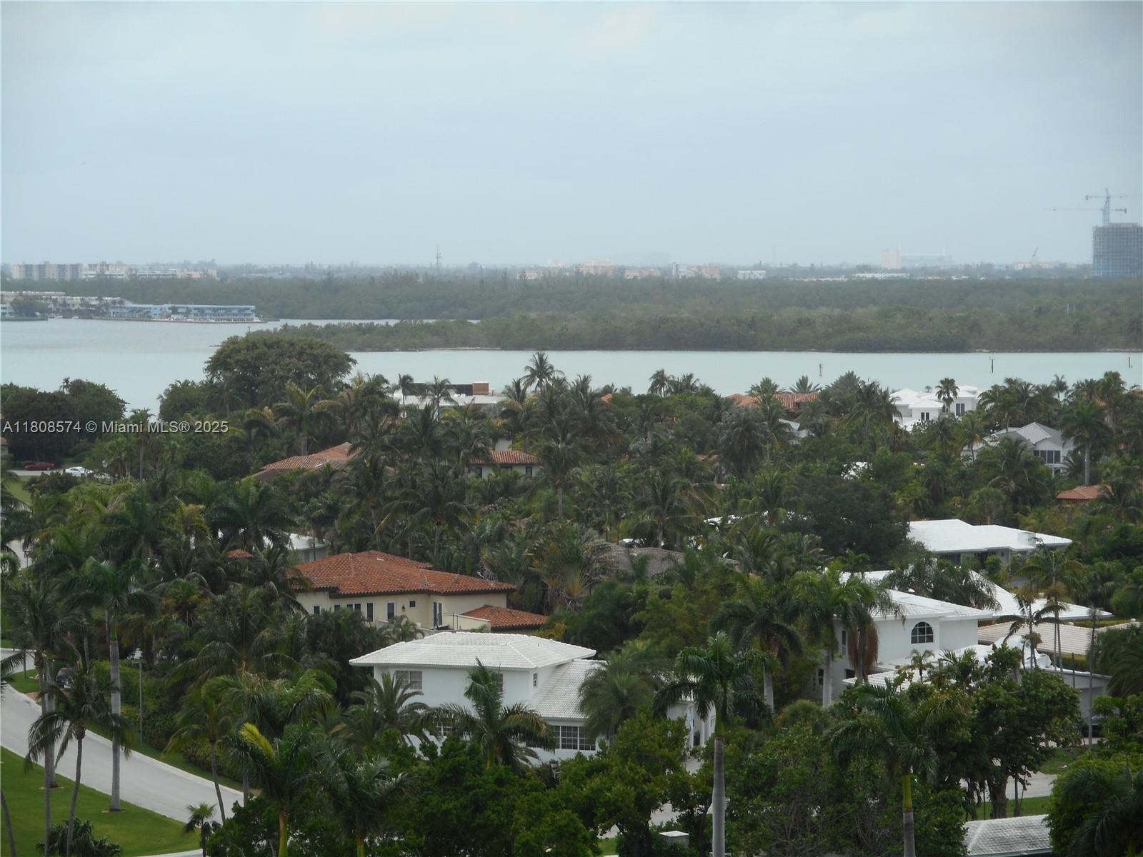 THE PLAZA OF BAL HARBOUR - Residential Lease