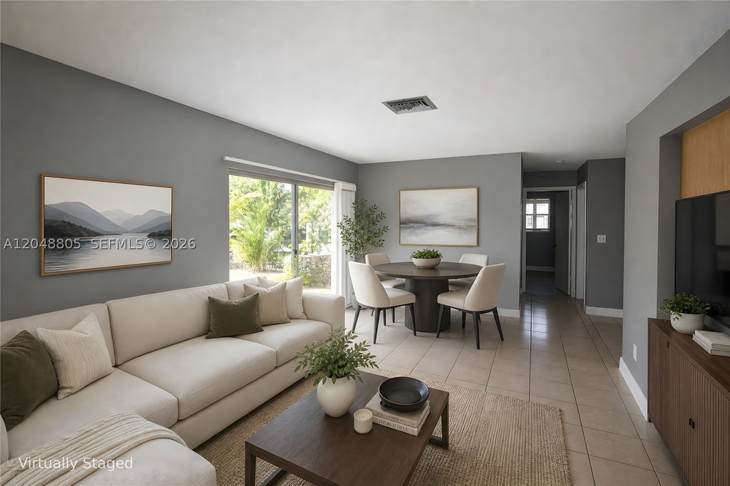 Photo of 825 SW 10th St #C, Hallandale Beach, FL 33009 (MLS # A12048805)