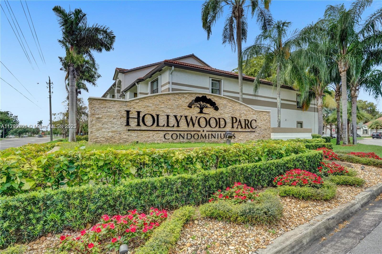 Rental Property at 640 S Park Rd 27-4, Hollywood, Broward County, Florida - Bedrooms: 3 
Bathrooms: 2  - $2,600 MO.