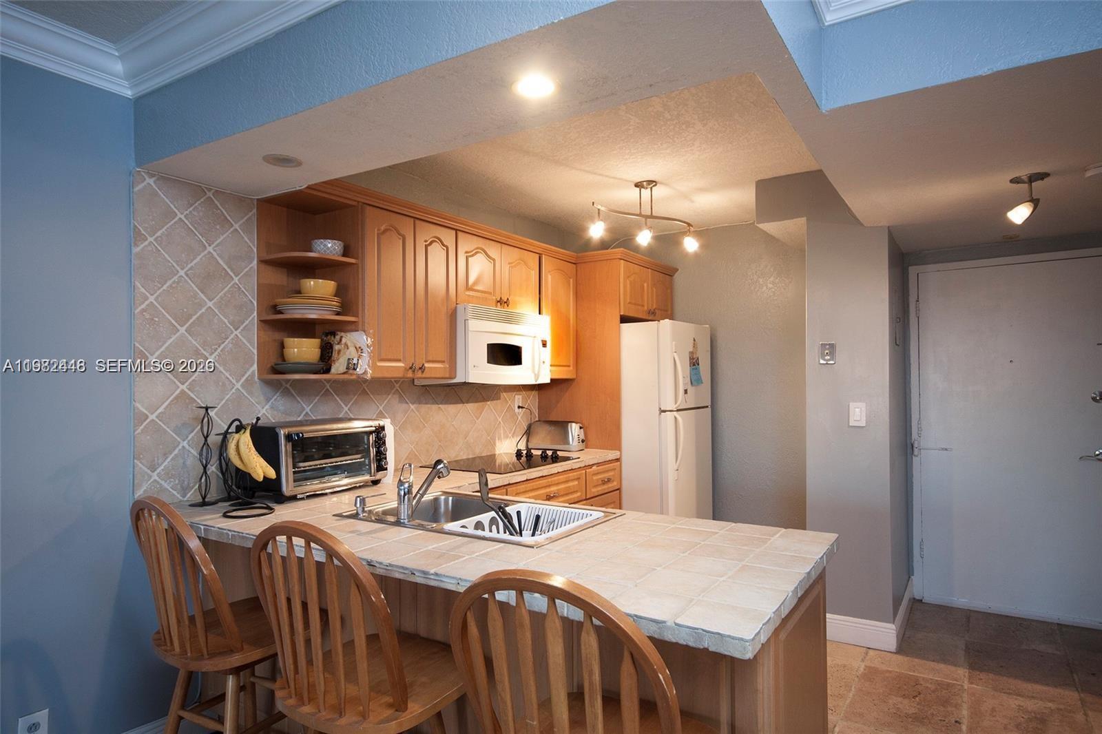 ISLAND PLACE AT NORTH BAY - Residential