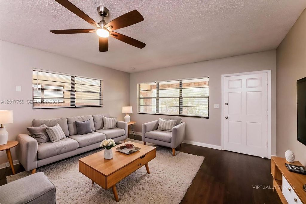 Photo of 830 E Evanston Cir, Fort Lauderdale, FL 33312 (MLS # A12017756)