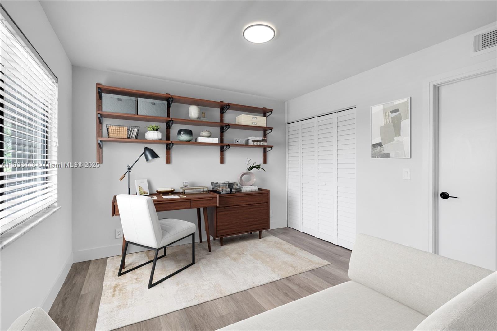 HUNTINGTON LAKES SEC ONE - Residential