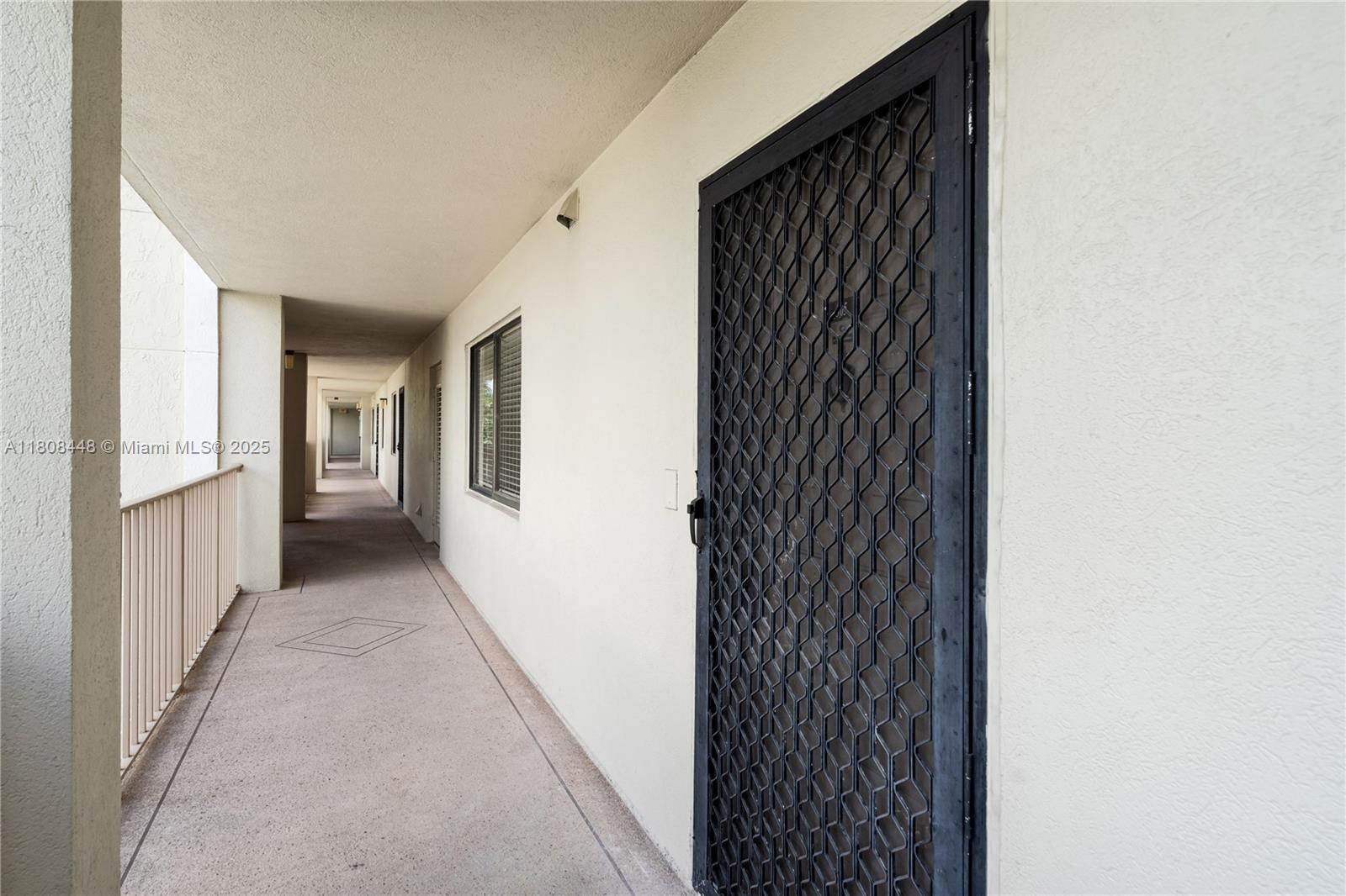 HUNTINGTON LAKES SEC ONE - Residential