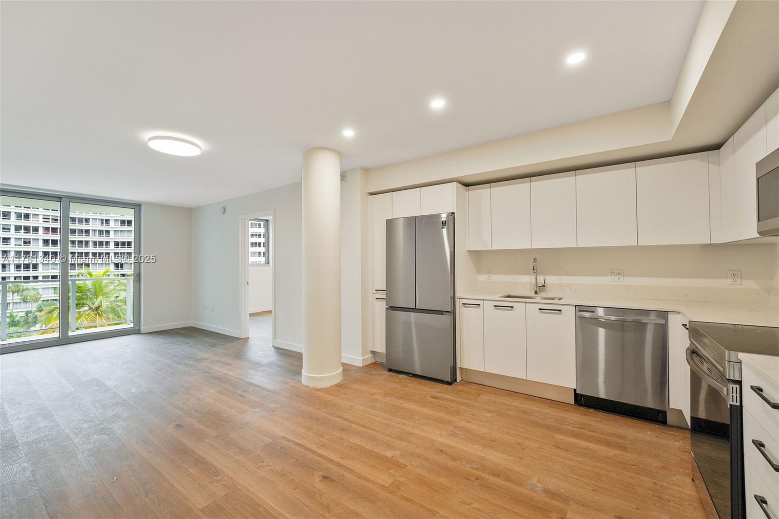 Rental Property at 1500 Bay Rd N-0520, Miami Beach, Miami-Dade County, Florida - Bedrooms: 2 
Bathrooms: 2  - $4,492 MO.
