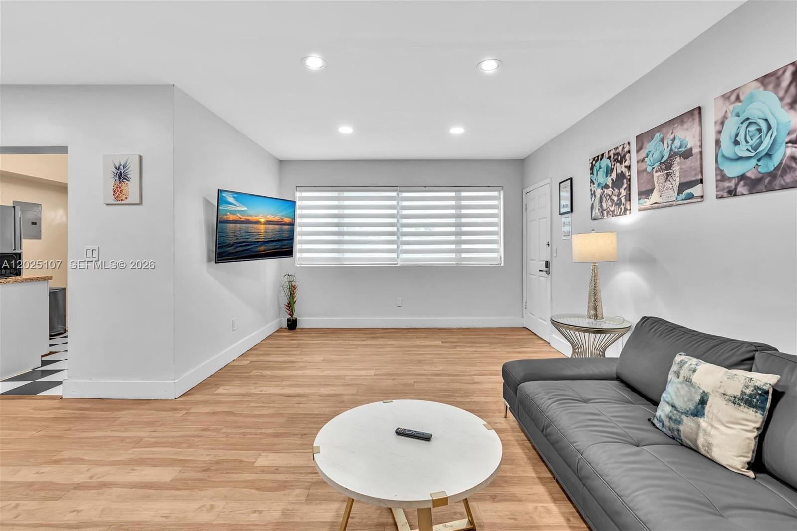 10002 E Bay Harbor Dr 2