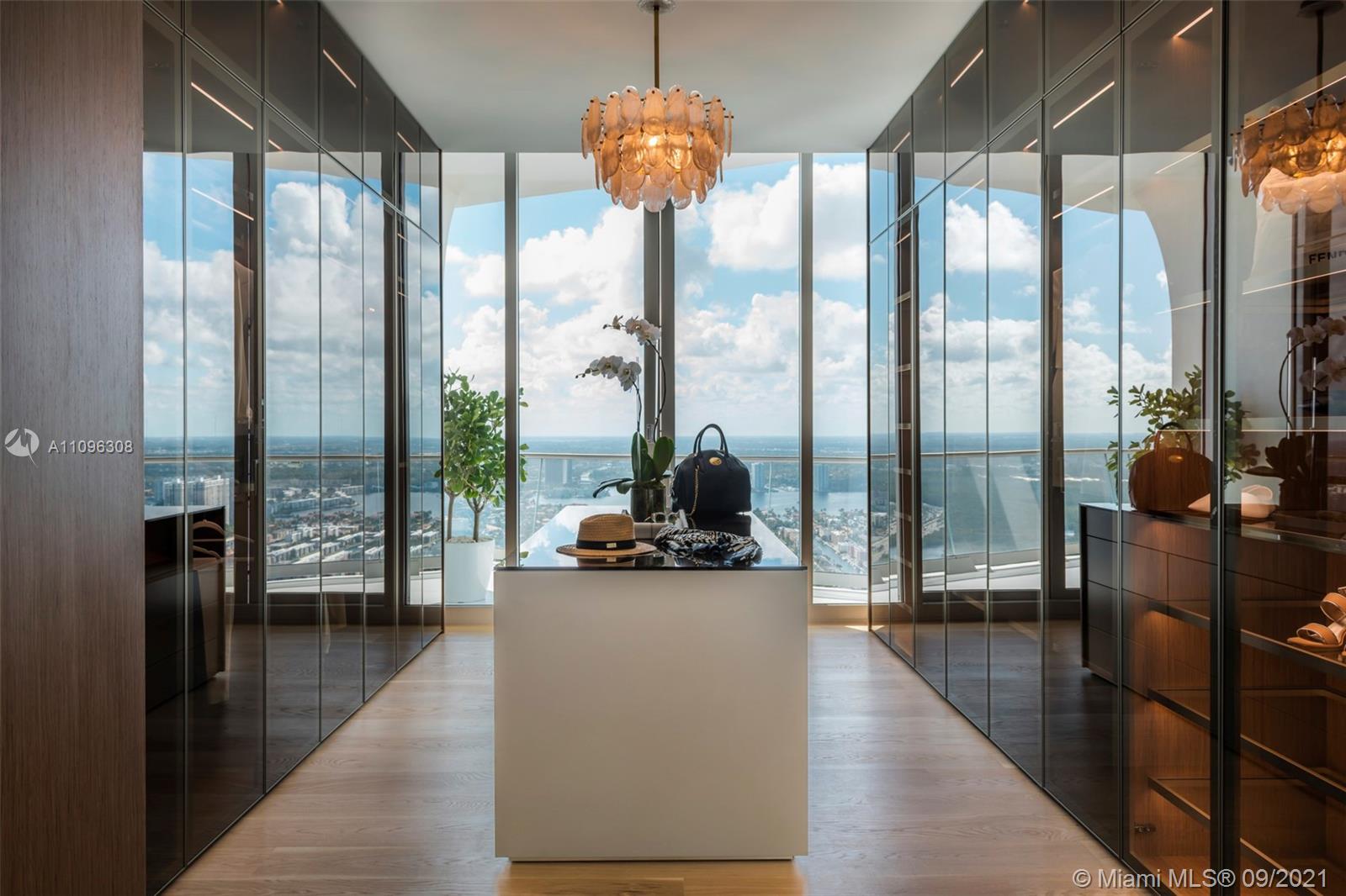 JADE SIGNATURE - Residential