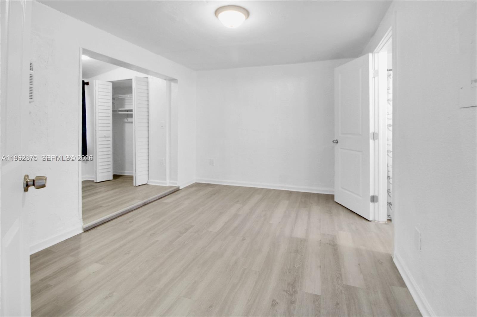 OHIO PARK - Residential Income