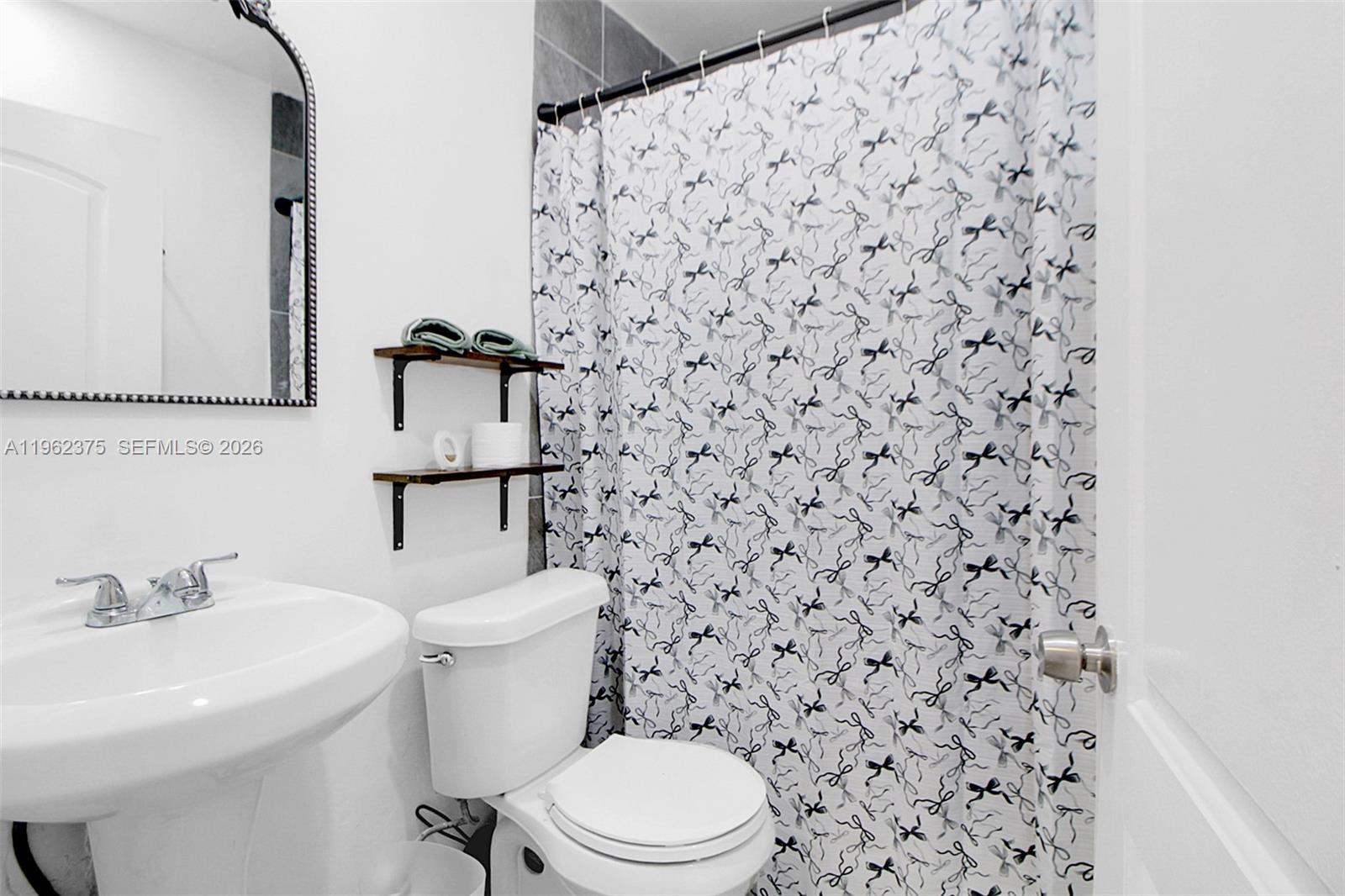 OHIO PARK - Residential Income