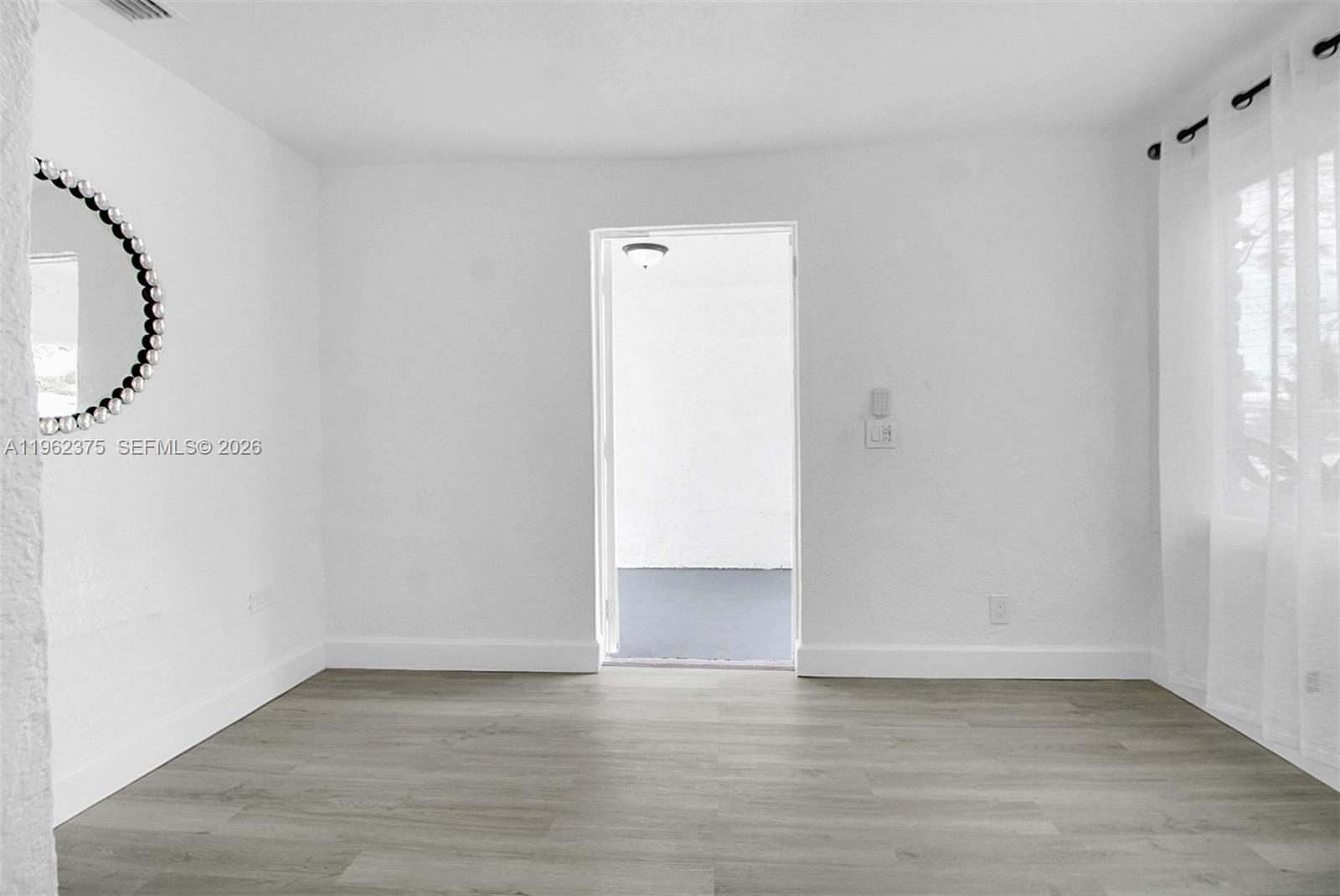 OHIO PARK - Residential Income