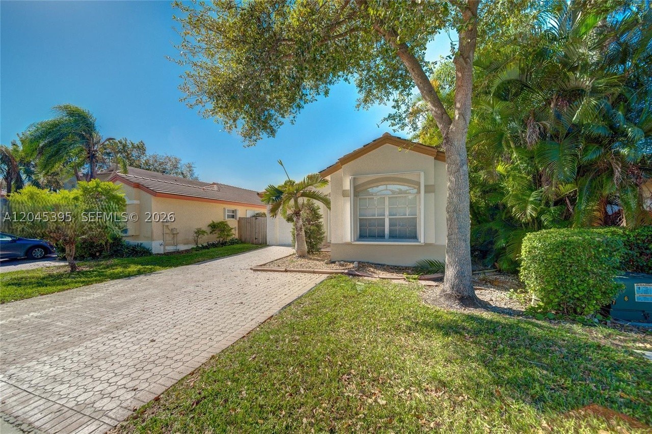 2924 NW 99th Pl