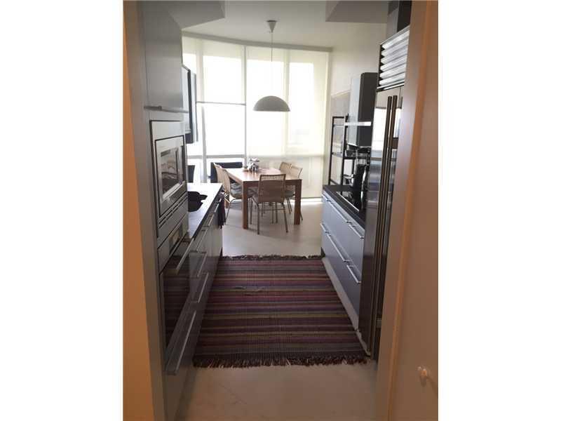 TRUMP ROYALE CONDO - Residential Lease