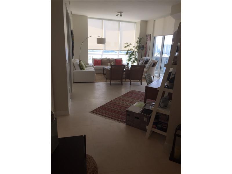 TRUMP ROYALE CONDO - Residential Lease