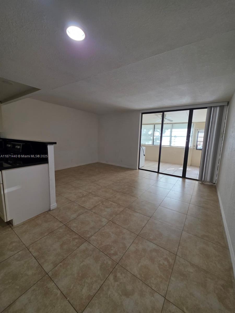 VILLA DORADA CONDO NO 2 - Residential Lease