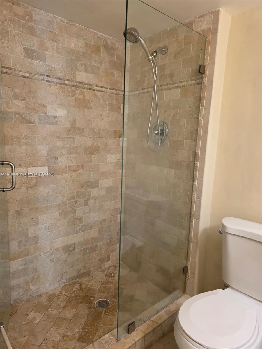 VILLA DORADA CONDO NO 2 - Residential Lease