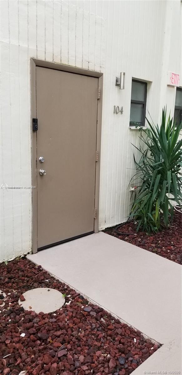 VILLA DORADA CONDO NO 2 - Residential Lease