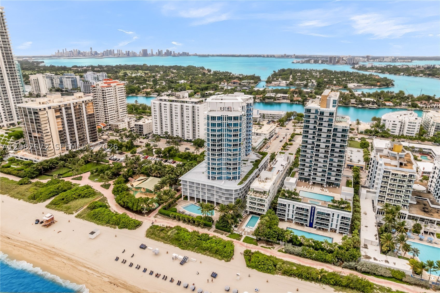 6515 E Collins Ave 1504