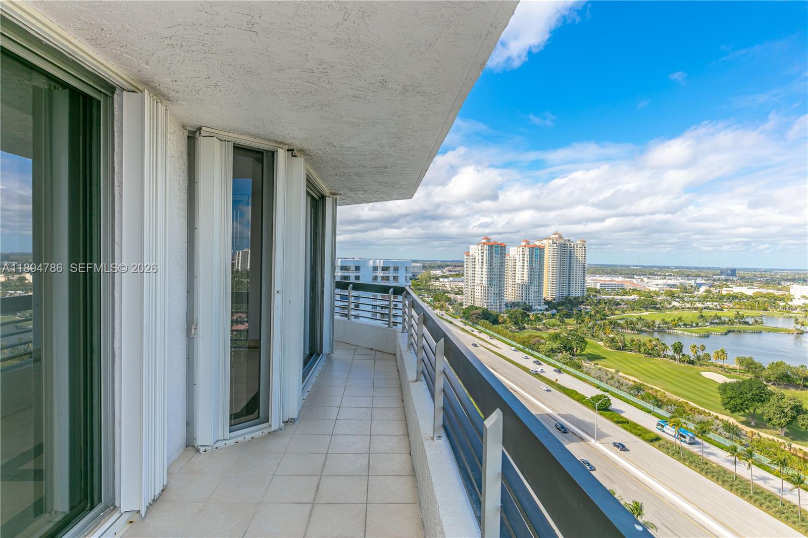 MYSTIC POINTE TOWER 600 C - Residential
