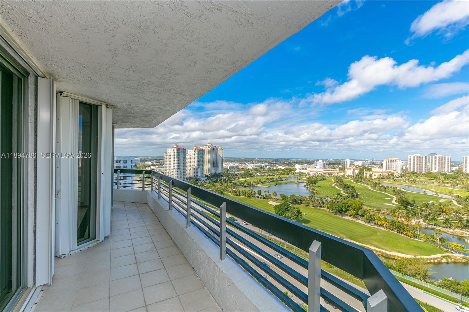 MYSTIC POINTE TOWER 600 C - Residential