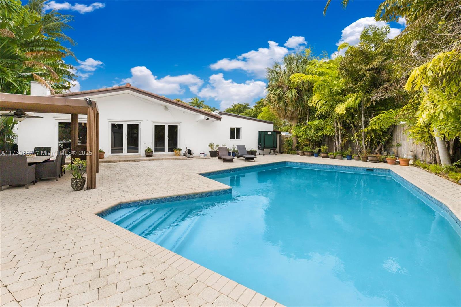 SAN SOUCI ESTATES - Residential