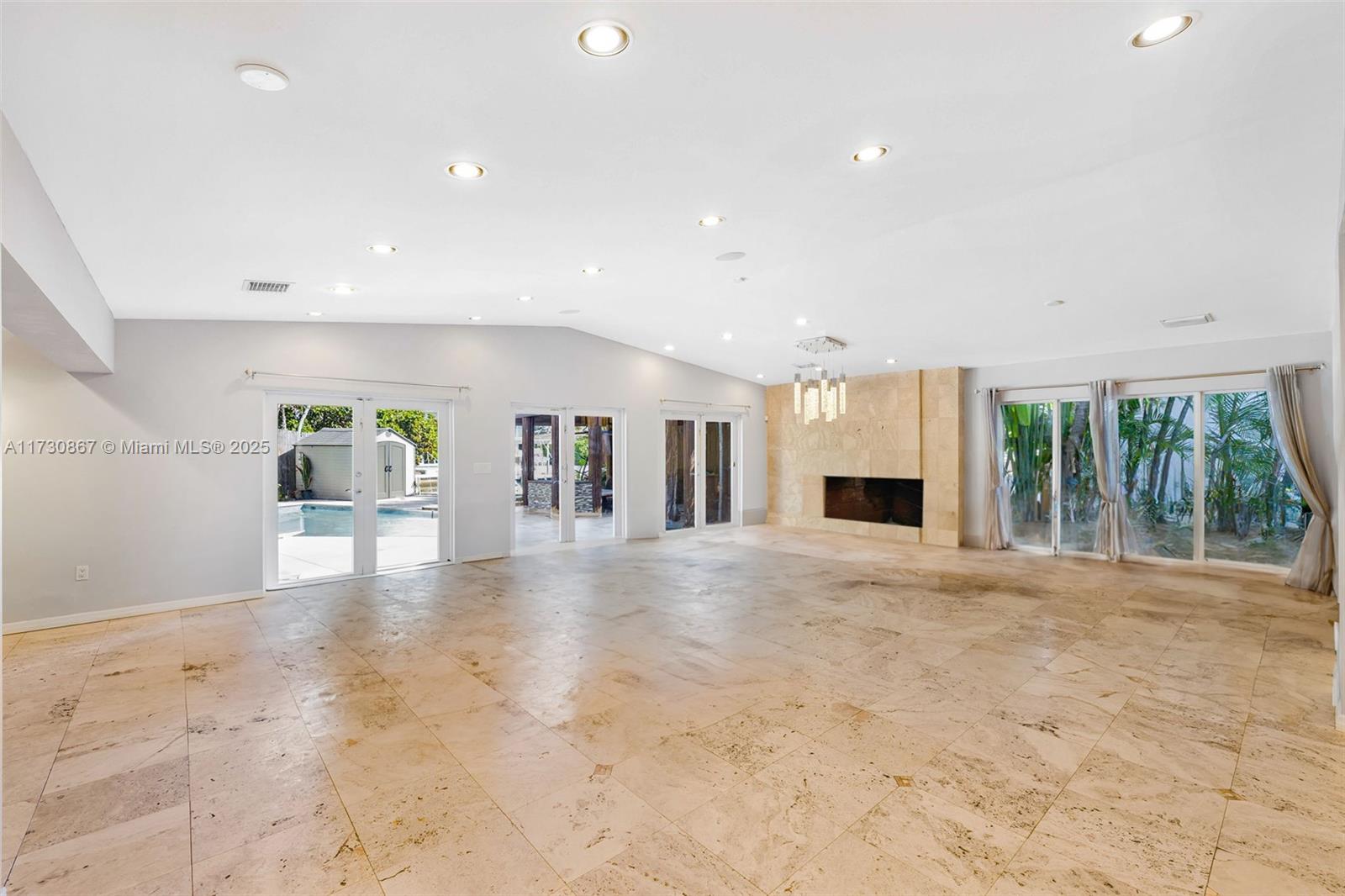 SAN SOUCI ESTATES - Residential