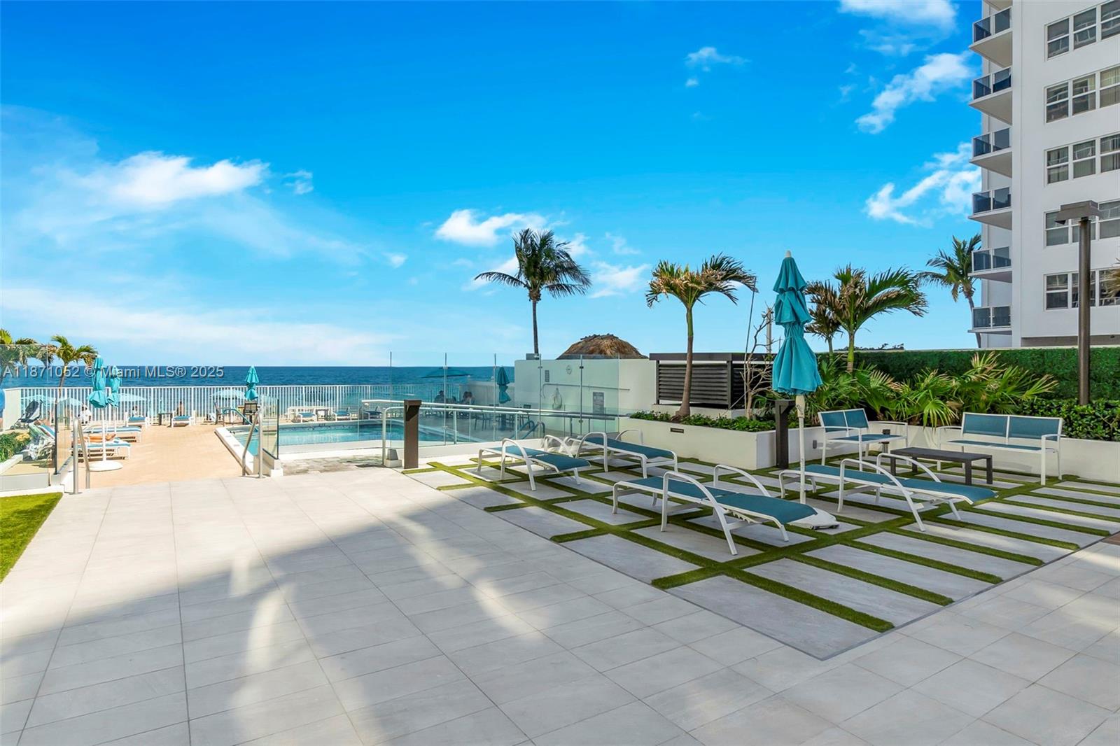 REGENCY TOWER SOUTH CONDO - Residential