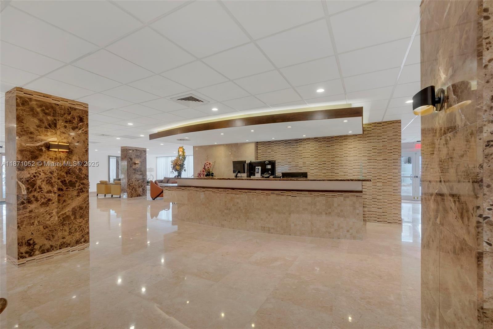 REGENCY TOWER SOUTH CONDO - Residential