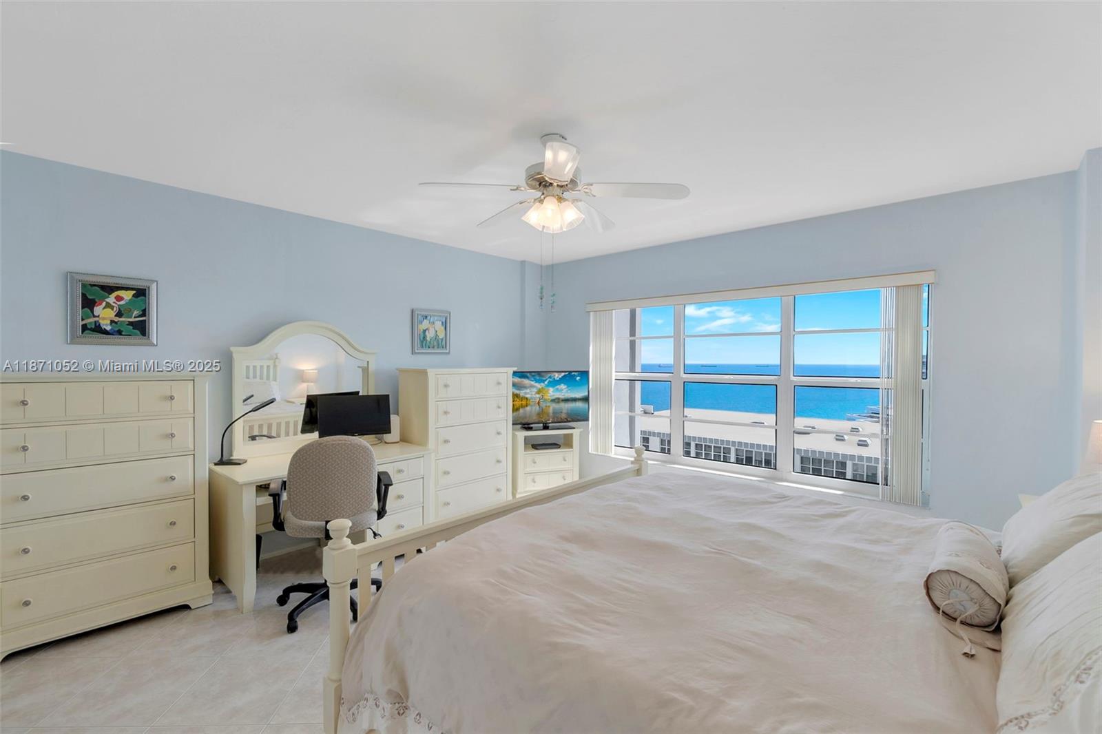 REGENCY TOWER SOUTH CONDO - Residential