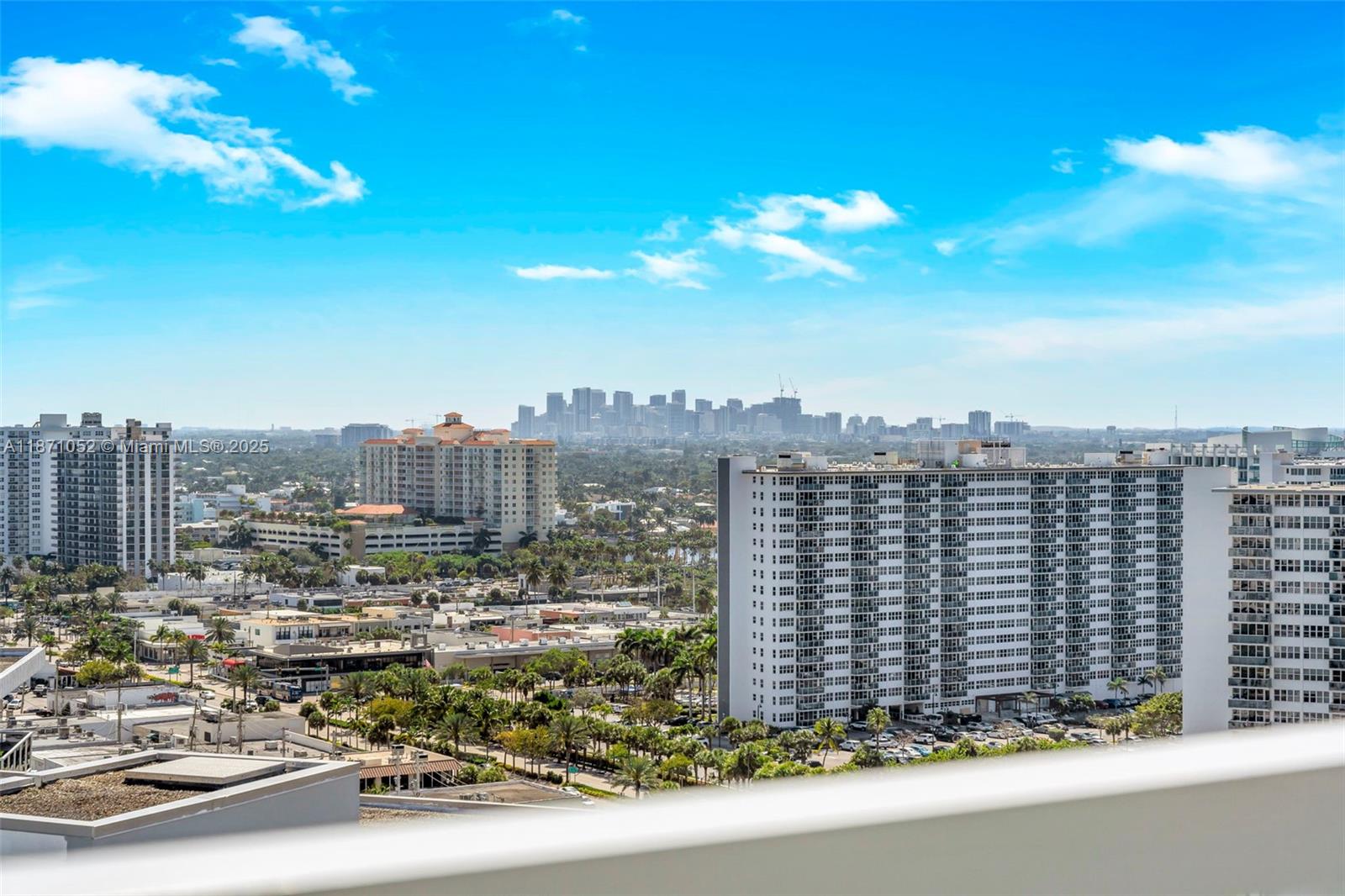 REGENCY TOWER SOUTH CONDO - Residential