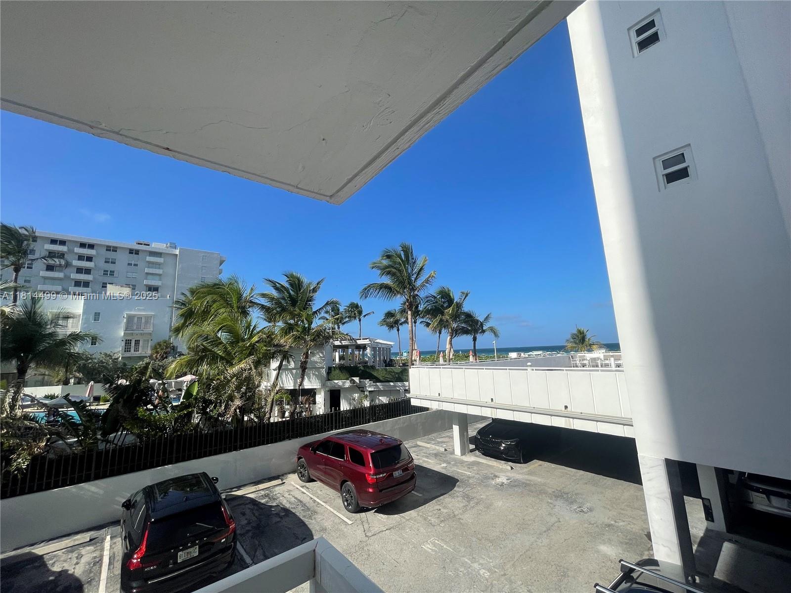 THE PRESIDENTIAL CONDO - Residential Lease