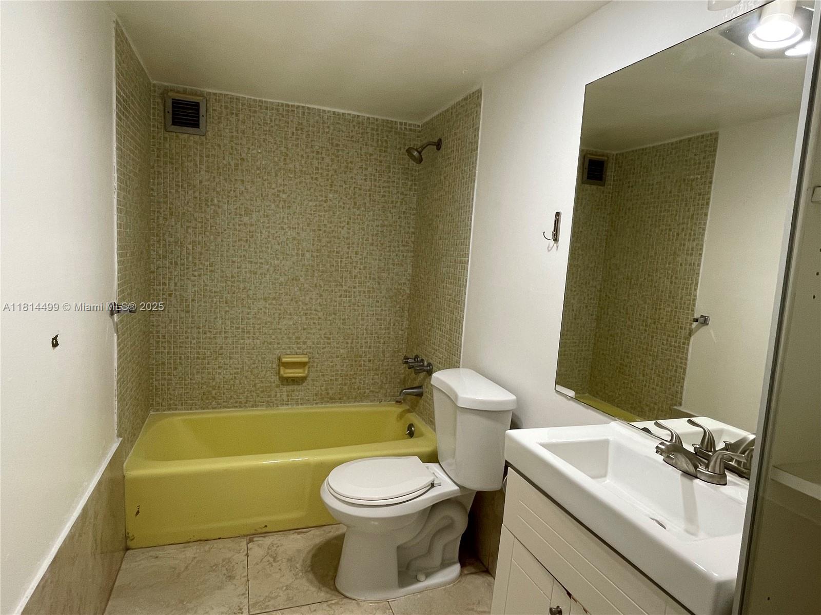 THE PRESIDENTIAL CONDO - Residential Lease
